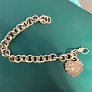 Return to Tiffany heart bracelet